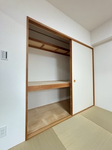 apartment 千葉県浦安市入船４丁目3-1 新浦安エスケービル1階
