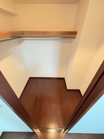 apartment 千葉県浦安市入船４丁目3-1 新浦安エスケービル1階