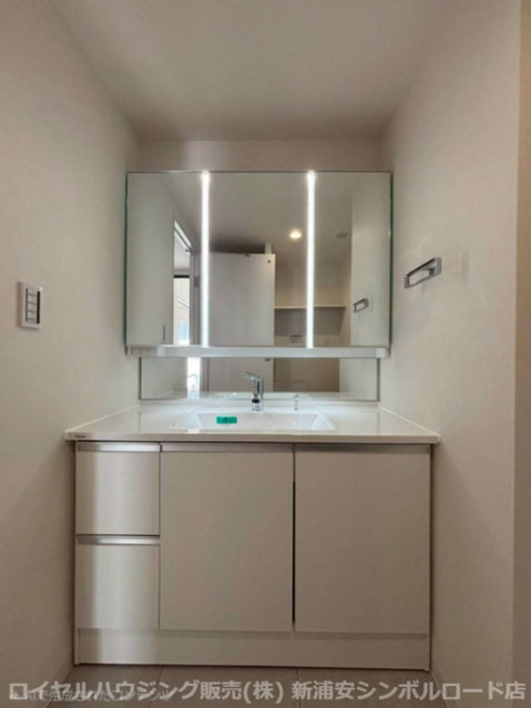 apartment 千葉県浦安市入船４丁目3-1 新浦安エスケービル1階