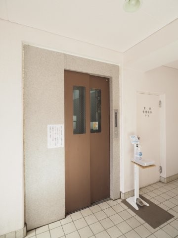 apartment 千葉県浦安市入船４丁目3-1 新浦安エスケービル1階