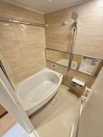 apartment 千葉県浦安市入船４丁目3-1 新浦安エスケービル1階