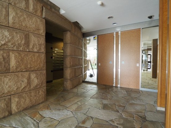apartment 千葉県浦安市入船４丁目3-1 新浦安エスケービル1階
