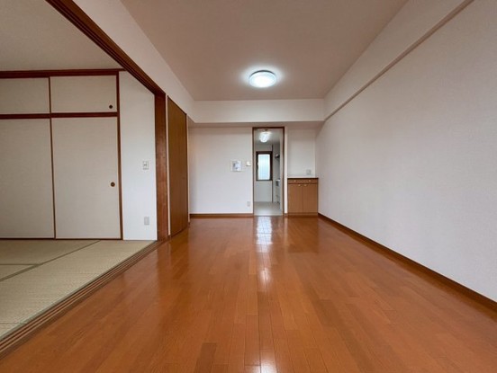 apartment 千葉県浦安市入船４丁目3-1 新浦安エスケービル1階