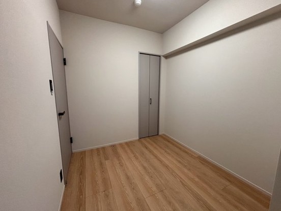 apartment 千葉県浦安市入船４丁目3-1 新浦安エスケービル1階