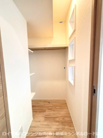 apartment 千葉県浦安市入船４丁目3-1 新浦安エスケービル1階