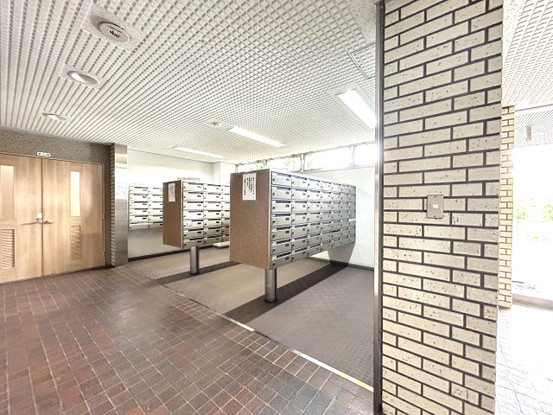 apartment 千葉県千葉市美浜区高洲１丁目22-23 稲毛海岸ニイクラビル1階