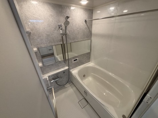 apartment 千葉県千葉市美浜区高洲１丁目22-23 稲毛海岸ニイクラビル1階