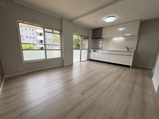 apartment 千葉県千葉市美浜区高洲１丁目22-23 稲毛海岸ニイクラビル1階