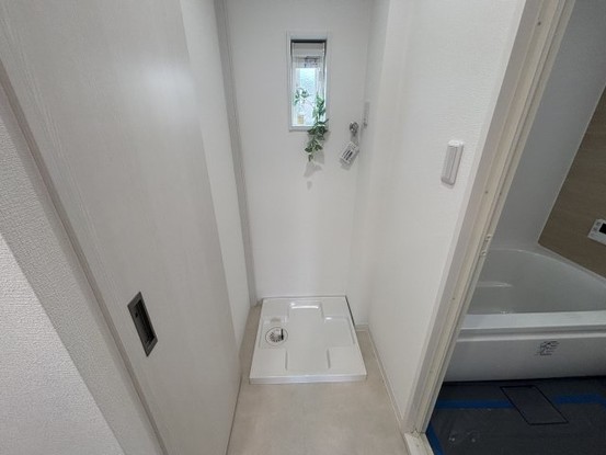 apartment 千葉県千葉市美浜区高洲１丁目22-23 稲毛海岸ニイクラビル1階