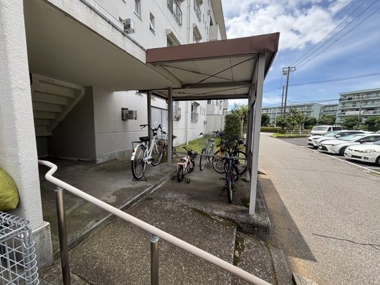 apartment 千葉県千葉市美浜区高洲１丁目22-23 稲毛海岸ニイクラビル1階