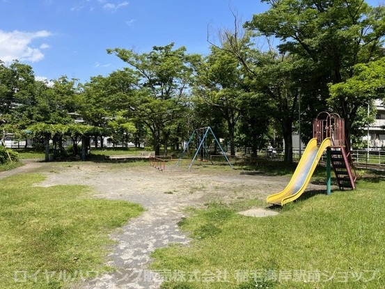 apartment 千葉県千葉市美浜区高洲１丁目22-23 稲毛海岸ニイクラビル1階