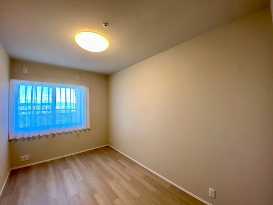 apartment 大阪府大阪市中央区淡路町３丁目6-3 御堂筋MTRビル1階