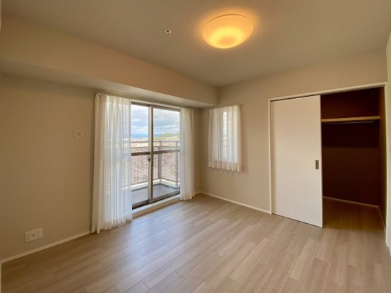 apartment 大阪府大阪市中央区淡路町３丁目6-3 御堂筋MTRビル1階