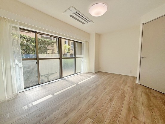 apartment 東京都中野区中野１丁目
地図を見る