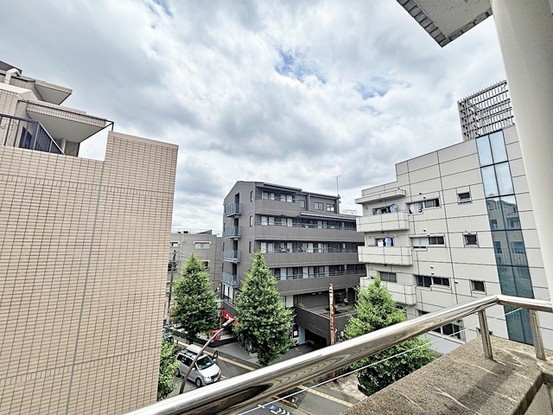 apartment 東京都武蔵野市中町１丁目
地図を見る