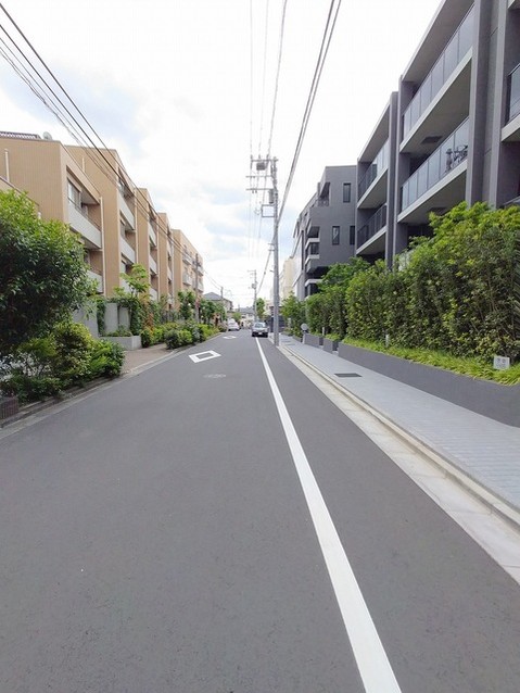 apartment 東京都中野区中野６丁目
地図を見る