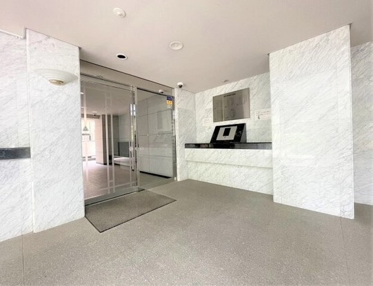 apartment 東京都中野区中野６丁目
地図を見る