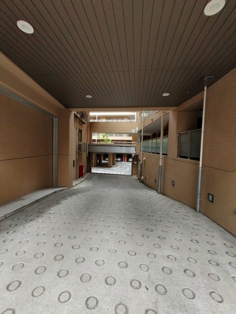 apartment 東京都中野区中野６丁目
地図を見る