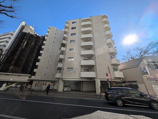 apartment 東京都武蔵野市御殿山１丁目
地図を見る