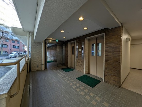 apartment 東京都武蔵野市御殿山１丁目
地図を見る