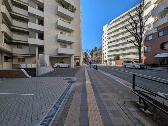 apartment 東京都武蔵野市御殿山１丁目
地図を見る