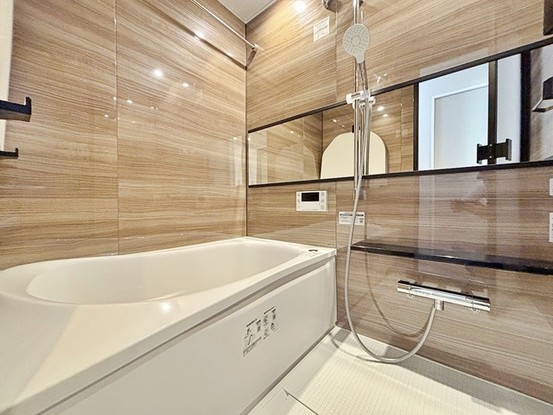 apartment 東京都新宿区上落合１丁目
地図を見る