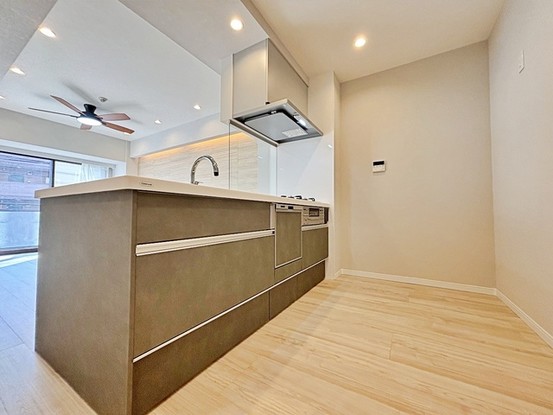 apartment 東京都新宿区上落合１丁目
地図を見る