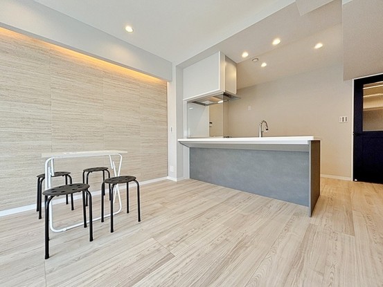 apartment 東京都新宿区上落合１丁目
地図を見る