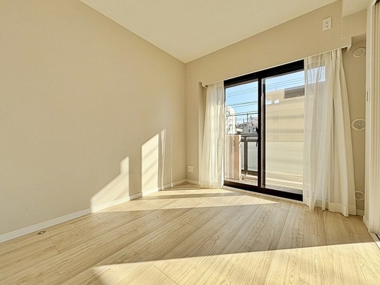 apartment 東京都新宿区上落合１丁目
地図を見る