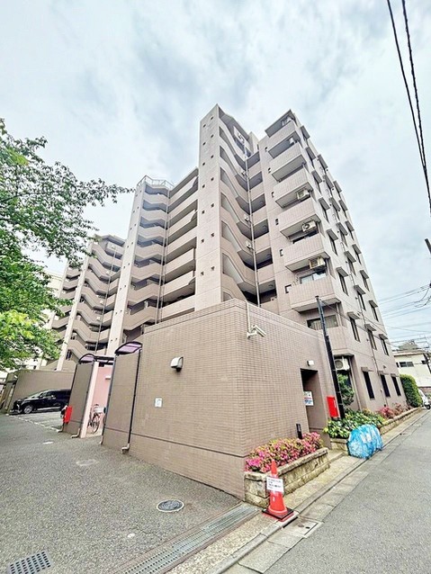 apartment 東京都新宿区上落合１丁目
地図を見る