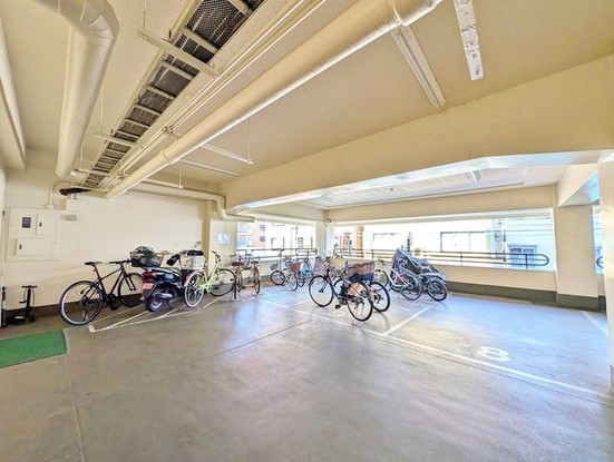 apartment 東京都中野区東中野５丁目
地図を見る