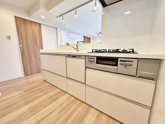 apartment 東京都小金井市前原町４丁目
地図を見る