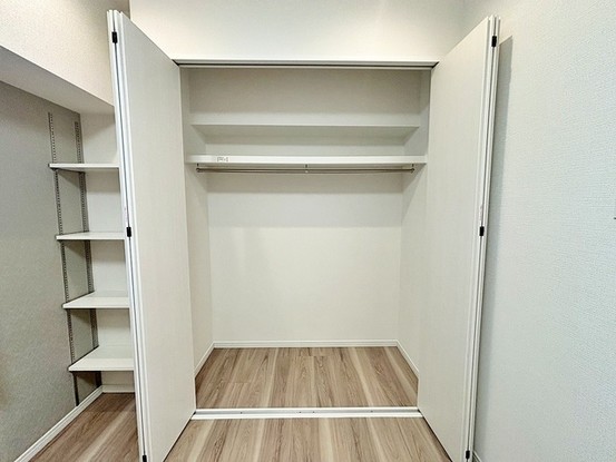 apartment 東京都三鷹市下連雀４丁目
地図を見る
