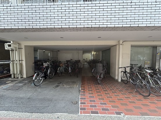 apartment 東京都三鷹市下連雀４丁目
地図を見る