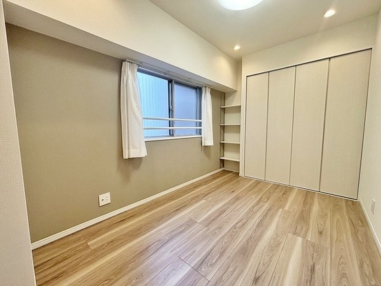 apartment 東京都三鷹市下連雀４丁目
地図を見る
