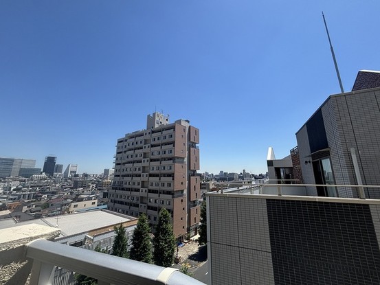 apartment 東京都杉並区和田３丁目
地図を見る