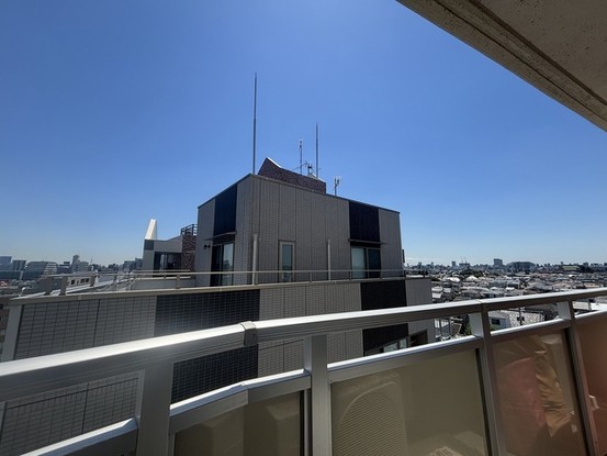 apartment 東京都杉並区和田３丁目
地図を見る