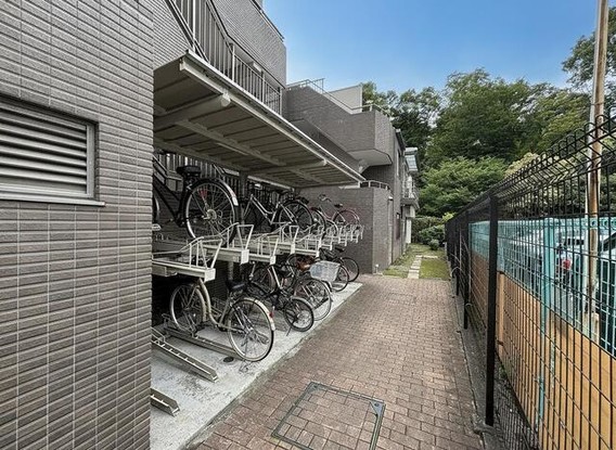 apartment 東京都中野区江原町２丁目
地図を見る
