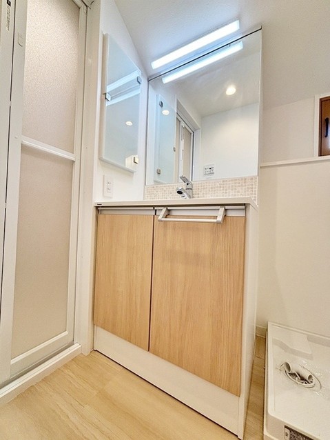 apartment 東京都杉並区下高井戸３丁目
地図を見る