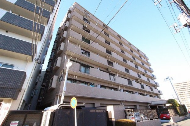 apartment 埼玉県三郷市三郷１丁目
地図を見る