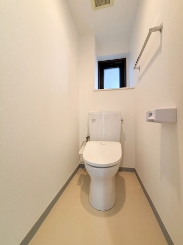 apartment 埼玉県三郷市彦成３丁目207-3