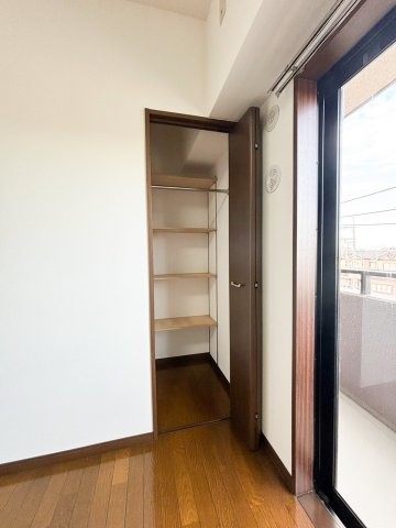 apartment 埼玉県三郷市彦成３丁目207-3