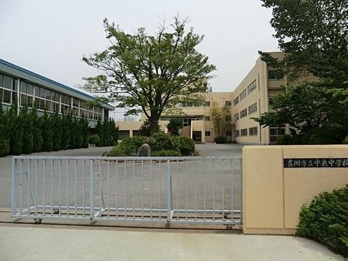 detached 埼玉県吉川市吉川２丁目
地図を見る
