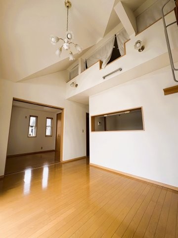 detached 埼玉県三郷市彦成２丁目
地図を見る