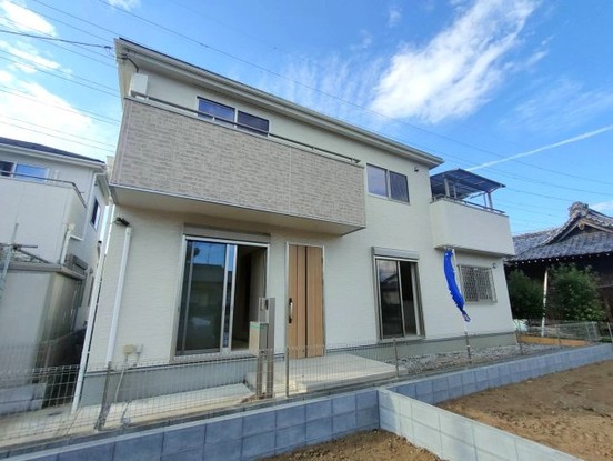 detached 埼玉県三郷市彦糸１丁目
地図を見る