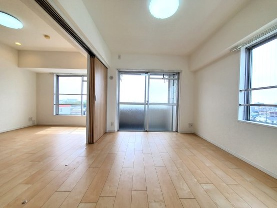 apartment 埼玉県八潮市中央１丁目
地図を見る