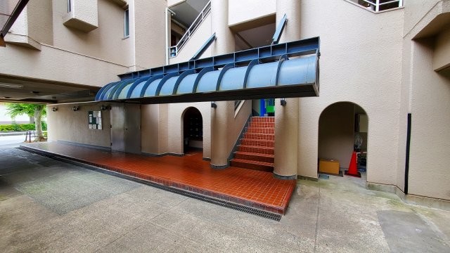 apartment 埼玉県八潮市中央１丁目
地図を見る