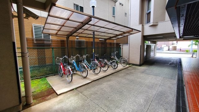 apartment 埼玉県八潮市中央１丁目
地図を見る
