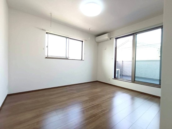 detached 埼玉県三郷市彦成２丁目
地図を見る