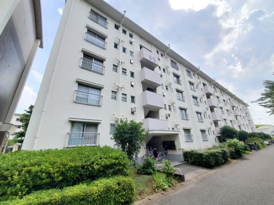 apartment 埼玉県三郷市彦成３丁目
地図を見る